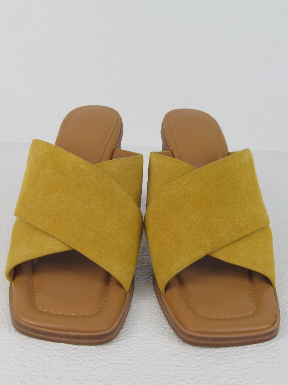 Marc Fisher Barli Mules Heeled Sandals Suede Womens size 10 NWT